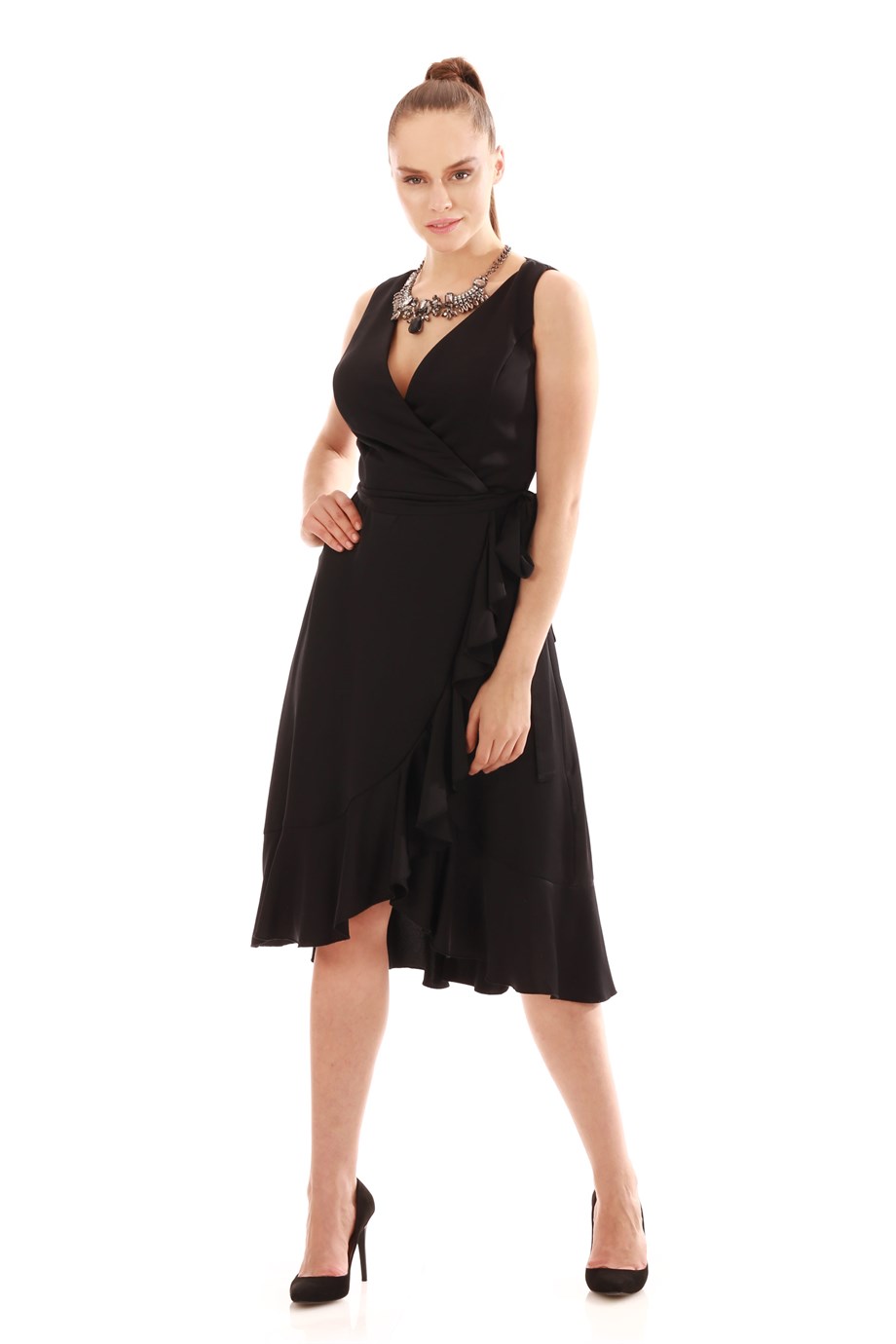 TV seti Reddedilen fırça  Carmen Siyah Eteği Fırfırlı Saten Abiye Elbise