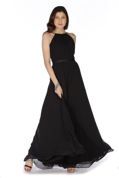 Carmen Siyah Saten Bantlı Uzun Abiye Elbise
