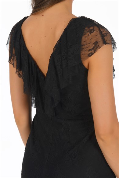 Carmen Siyah Dantel Önü Fırfırlı Abiye Elbise