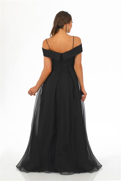Carmen Siyah Organze Yırtmaçlı Uzun Abiye Elbise
