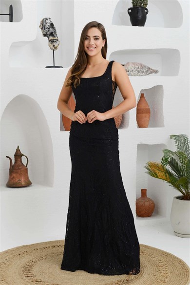 PC55611-27CARMENCarmen Siyah Dantel Kare Yaka Uzun Abiye Elbise